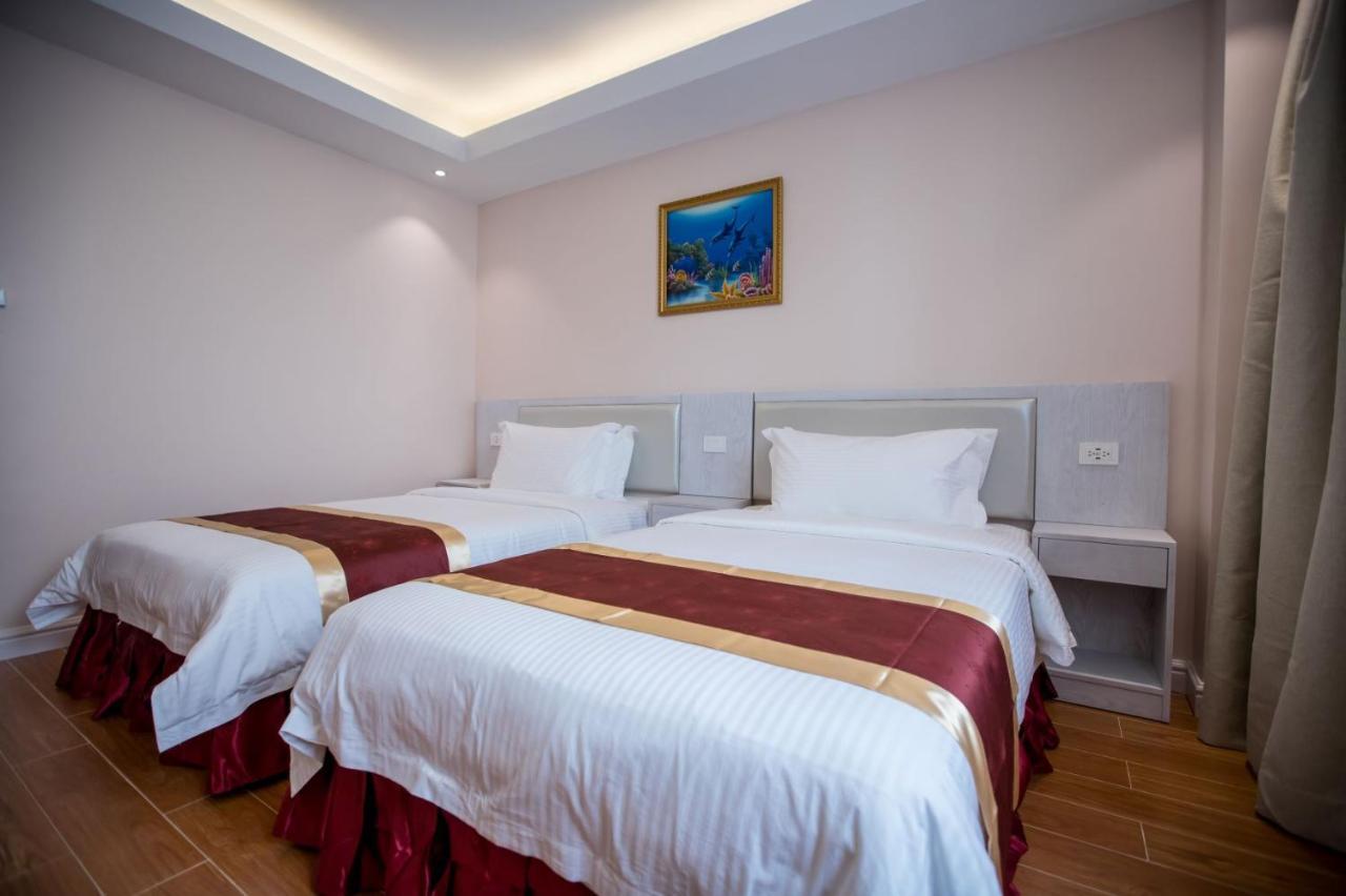 Hotel Americano Garapan Kültér fotó