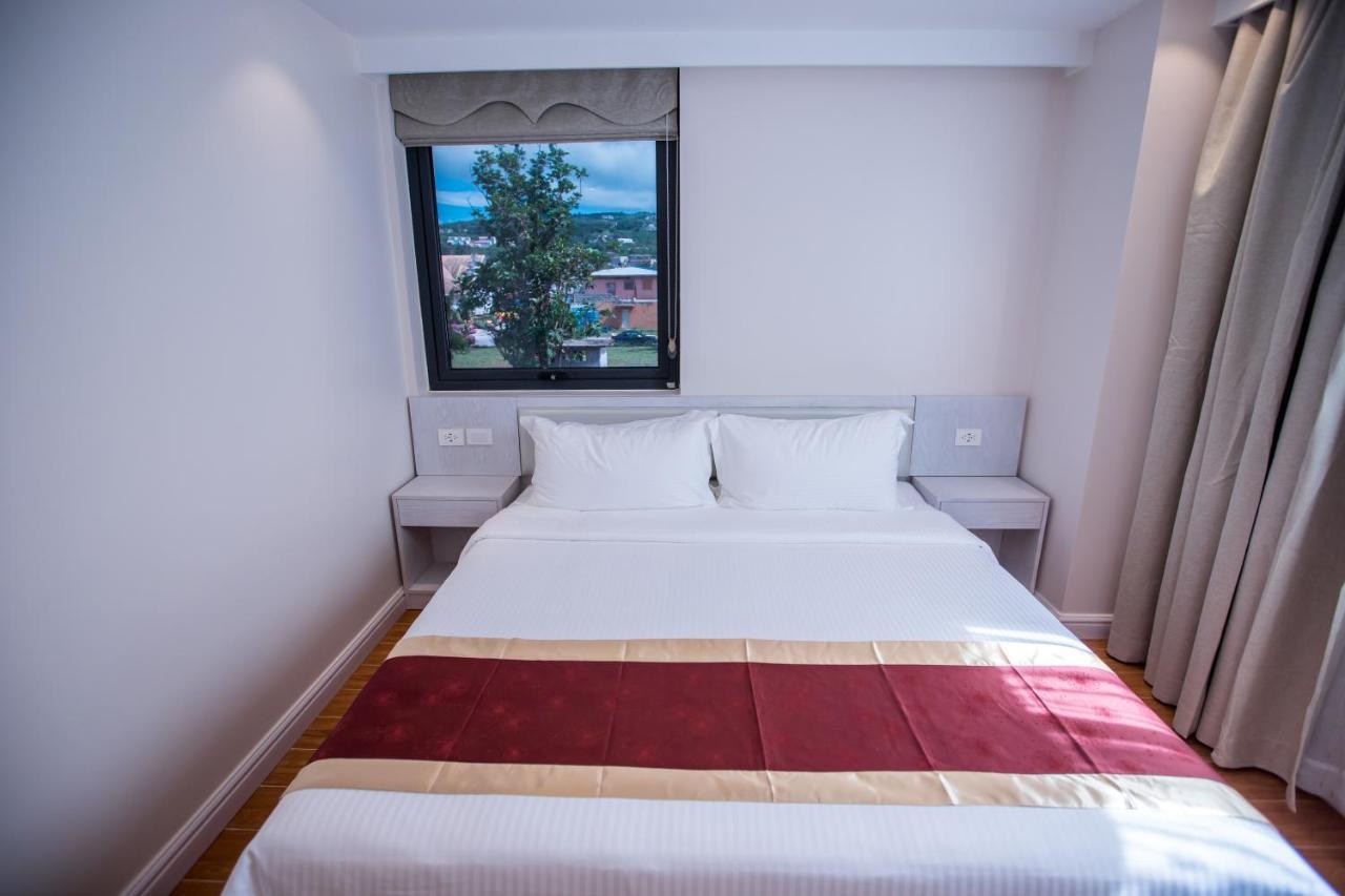 Hotel Americano Garapan Kültér fotó